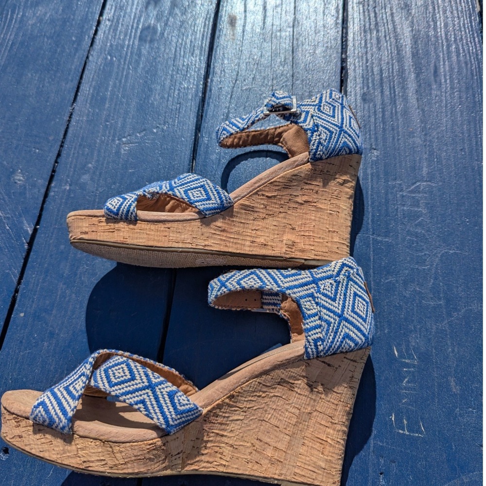 TOMS Blue White Woven Cork Wedge Sandals Women Size 9 Boho Summer - Picture 7 of 8